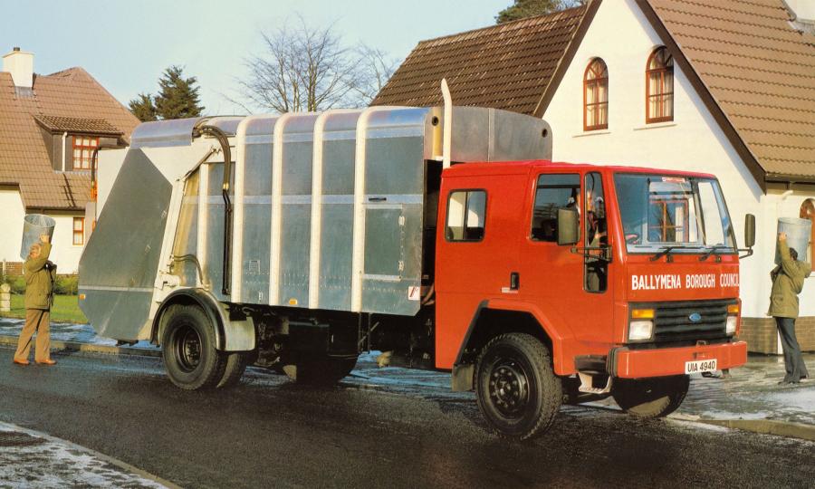  Ford Cargo 1617 Refuse Truck 1981 года  (фото 1 из 1)